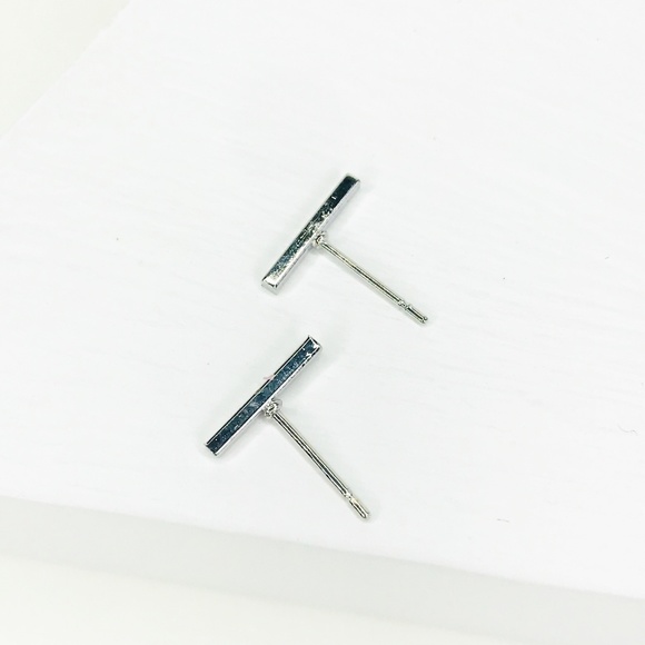 Mini Silver Bar Stud Earrings - Picture 4 of 7